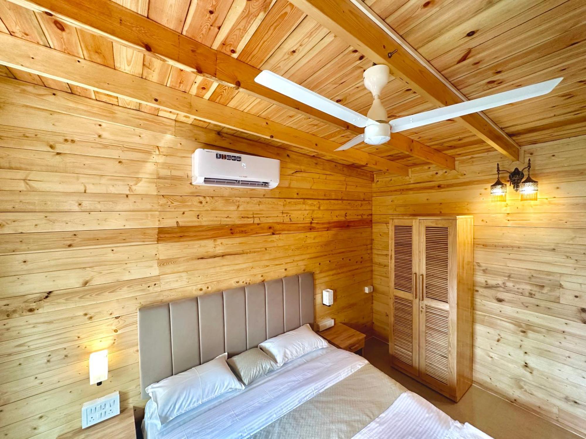 The Nine Beach Resort Patnem Beach Buitenkant foto